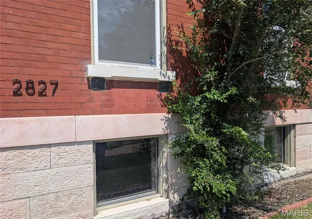 Photo 1 of Single family home for sale at 2827 Oregon Ave, Saint Louis, MO 63118 | MLS# MIS26061073 | Listing updated on 2026-09-27