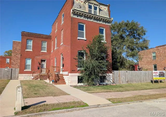 Single family home for sale at 2827 Oregon Ave, Saint Louis, MO 63118 | MLS# MIS26061073
