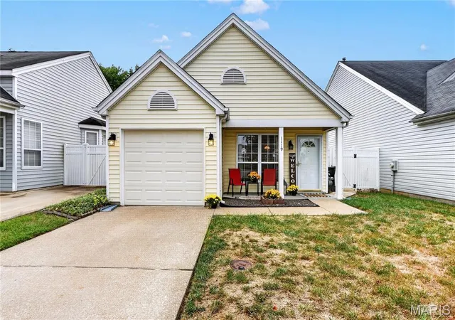 Photo 2 of Single family home for sale at 1119 Liberty Gdns Ct, Florissant, MO 63031 | MLS# MIS26061097 | Listing updated on 2026-09-25