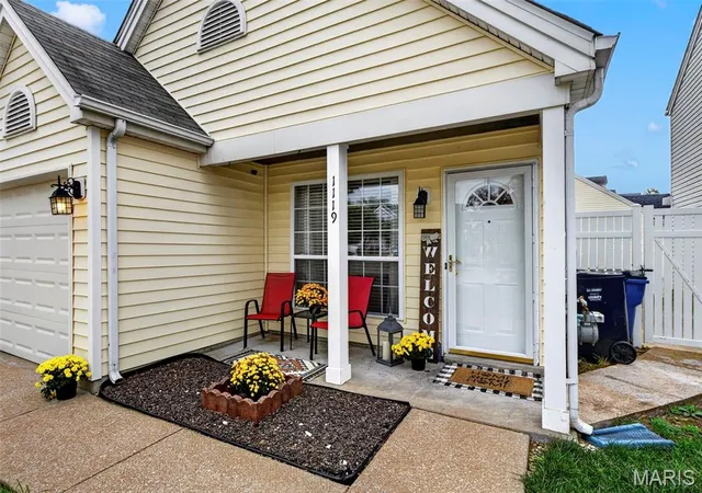 Photo 3 of Single family home for sale at 1119 Liberty Gdns Ct, Florissant, MO 63031 | MLS# MIS26061097 | Listing updated on 2026-10-05