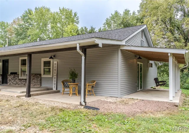 Photo 4 of Single family home for sale at 331 Friendship Ln, New Haven, MO 63068 | MLS# MIS26061104 | Listing updated on 2026-10-06