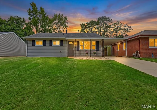 Photo 1 of Sale Pending at 3820 Primm St, Saint Louis, MO 63123 | MLS# MIS26061105 | Listing updated on 2026-10-24