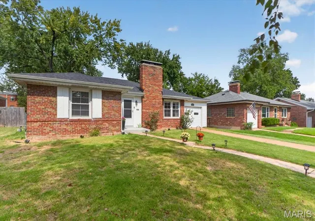 Photo 3 of Single family home for sale at 5455 Winona Ave, Saint Louis, MO 63109 | MLS# MIS26061117 | Listing updated on 2026-09-22