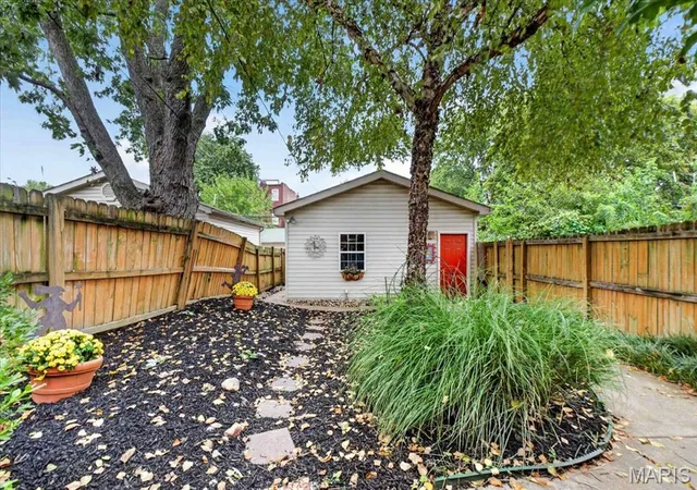 Photo 29 of Sale Pending at 2919 Michigan Ave, Saint Louis, MO 63118 | MLS# MIS26061124 | Listing updated on 2026-09-28