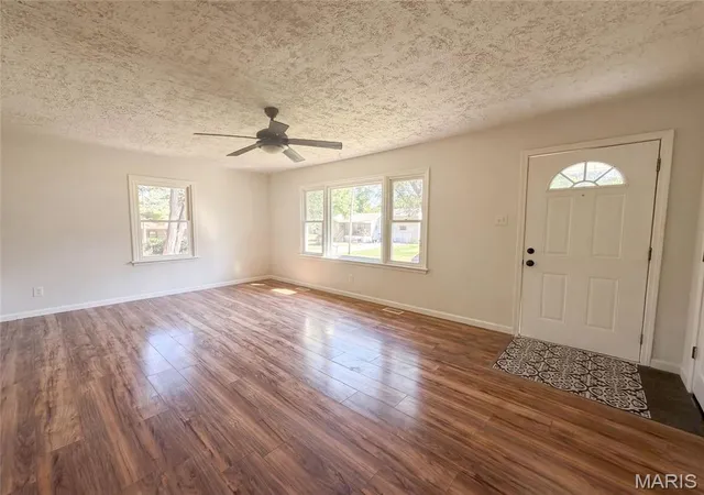 Photo 3 of Single family home for sale at 4659 Spring Glen Dr, House Springs, MO 63051 | MLS# MIS26061129 | Listing updated on 2026-10-07