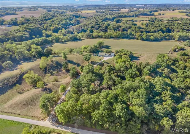 Photo 1 of Single family home for sale at 7315 Roscow Holw Rd, Prairie Du Rocher, IL 62277 | MLS# MIS26061134 | Listing updated on 2026-10-21