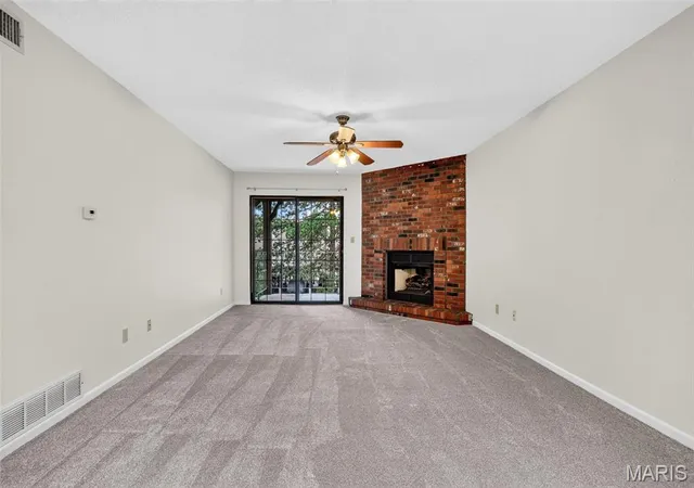 Photo 4 of Condo for sale at 1440 Heritage Landing #304, Saint Charles, MO 63303 | MLS# MIS26061152 | Listing updated on 2026-10-01
