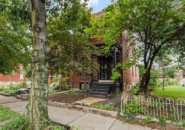 Single family home for sale at 4402 Arco Ave, Saint Louis, MO 63110 | MLS# MIS26061159