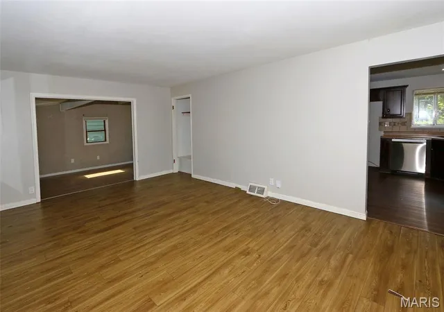 Photo 3 of Single family home for sale at 1586 Champlin Dr, Saint Louis, MO 63136 | MLS# MIS26061160 | Listing updated on 2026-09-24
