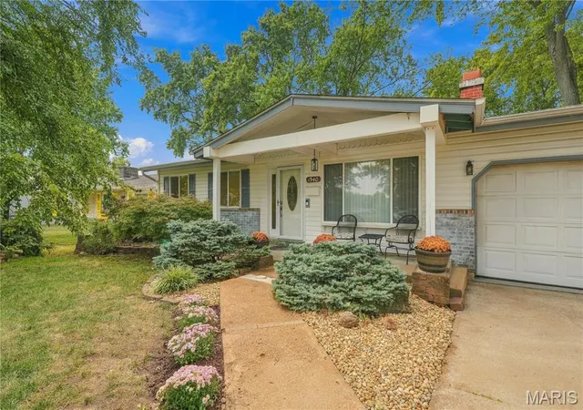 Single family home for sale at 1940 Danelle Dr, Florissant, MO 63031 | MLS# MIS26061169