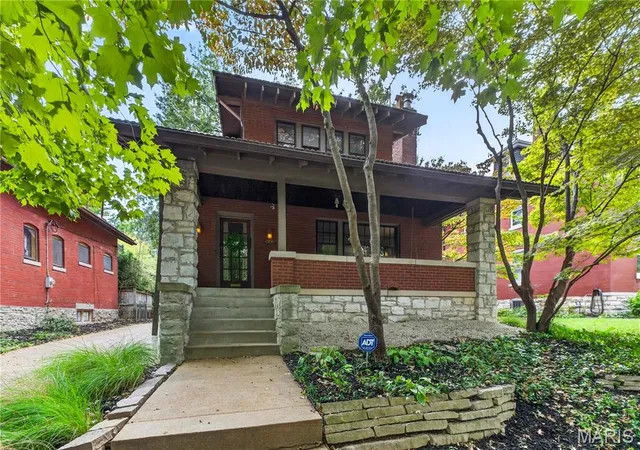 Photo 1 of Single family home for sale at 4508 Tower Grv Pl, Saint Louis, MO 63110 | MLS# MIS26061173 | Listing updated on 2026-10-08
