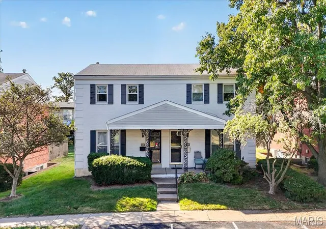 Condo for sale at 10440 Willowdale Dr, Saint Louis, MO 63146 | MLS# MIS26061178
