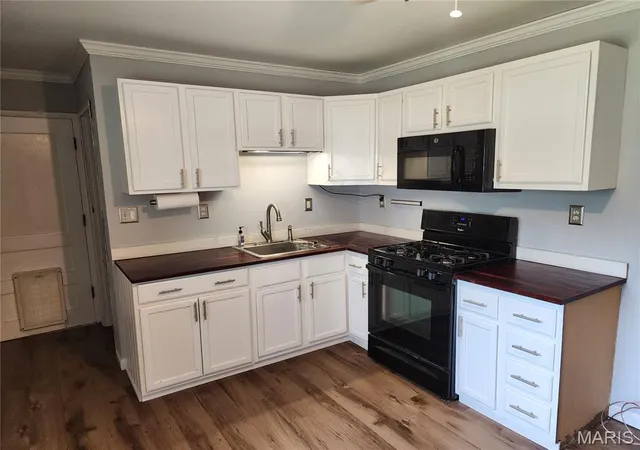 Photo 4 of Single family home for sale at 3075 Abbey St, Saint Charles, MO 63301 | MLS# MIS26061179 | Listing updated on 2026-10-01