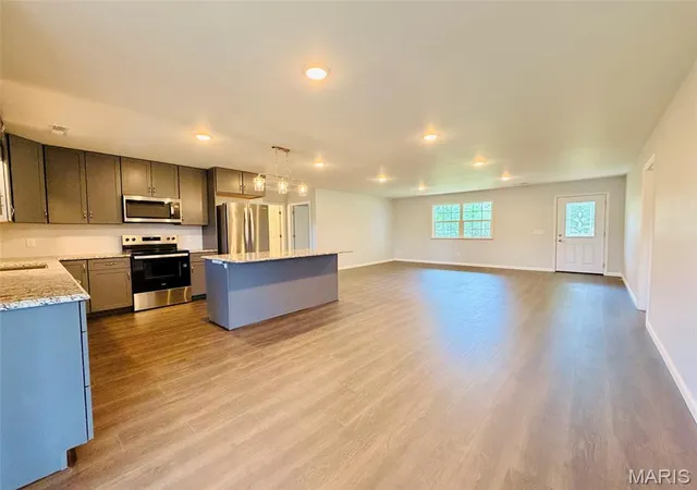 Photo 3 of Single family home for sale at 112 Bridgestone Dr, Harviell, MO 63945 | MLS# MIS26061184 | Listing updated on 2026-10-06