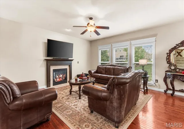 Photo 3 of Single family home for sale at 233 Peoria Ln, O Fallon, IL 62269 | MLS# MIS26061187 | Listing updated on 2026-10-19