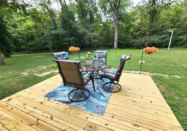 Photo 3 of Single family home for sale at 9349 Elm Loop Dr, Pevely, MO 63070 | MLS# MIS26061197 | Listing updated on 2026-10-01