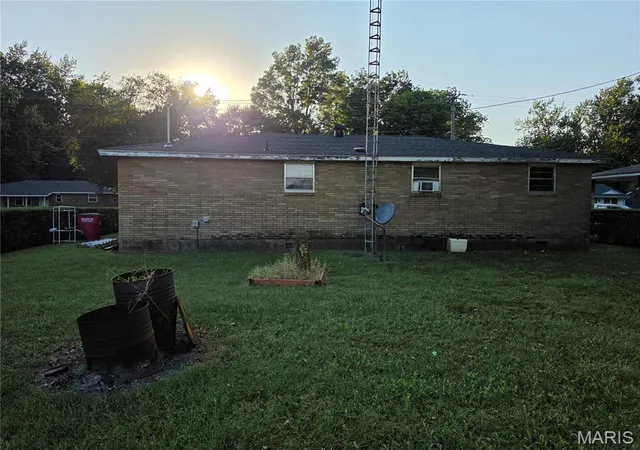 Photo 2 of Single family home for sale at 224 Marion Ave, Sikeston, MO 63801 | MLS# MIS26061205 | Listing updated on 2026-09-22