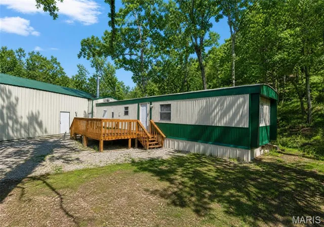 Photo 3 of Manufactured home for sale at 25190 Mcdonald Dr, Lebanon, MO 65536 | MLS# MIS26061207 | Listing updated on 2026-09-24