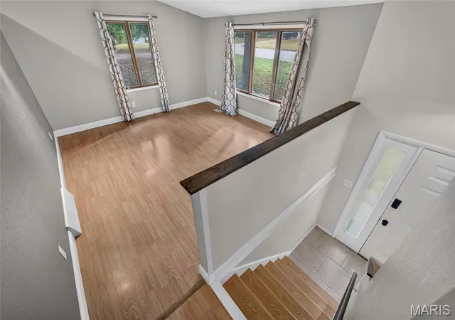 Photo 4 of Single family home for sale at 210 Westwind Dr, Waynesville, MO 65583 | MLS# MIS26061210 | Listing updated on 2026-09-23