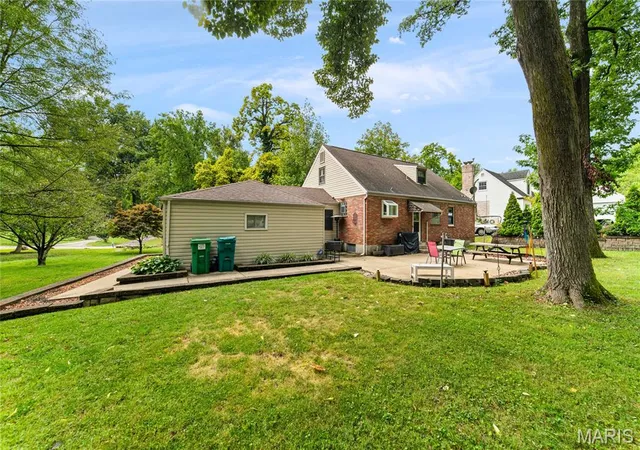 Photo 26 of Single family home for sale at 7 Green Acres Rd, Saint Louis, MO 63137 | MLS# MIS26061218 | Listing updated on 2026-10-07