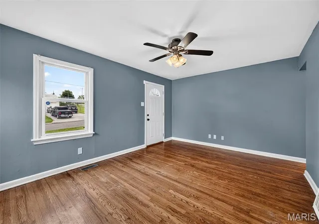 Photo 4 of Single family home for sale at 3166 O Hare Dr, Saint Ann, MO 63074 | MLS# MIS26061223 | Listing updated on 2026-09-28