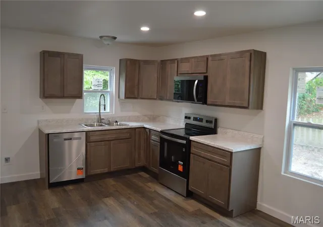 Photo 3 of Single family home for sale at 1019 Vine St, Festus, MO 63028 | MLS# MIS26061236 | Listing updated on 2026-10-02