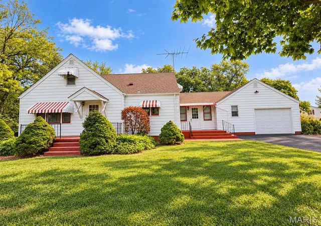 Photo 1 of Sale Pending at 11750 Quarry Town Rd, Sainte Genevieve, MO 63670 | MLS# MIS26061239 | Listing updated on 2026-10-03