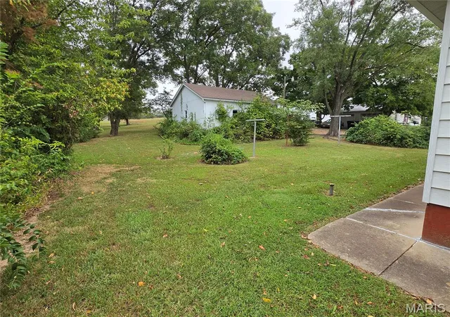 Photo 3 of Sale Pending at 11750 Quarry Town Rd, Sainte Genevieve, MO 63670 | MLS# MIS26061239 | Listing updated on 2026-10-03