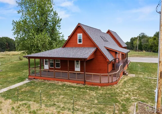 Photo 3 of Single family home for sale at 41525 Bass Rd, Falcon, MO 65470 | MLS# MIS26061246 | Listing updated on 2026-10-02