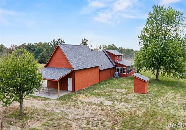 Photo 4 of Single family home for sale at 41525 Bass Rd, Falcon, MO 65470 | MLS# MIS26061246 | Listing updated on 2026-10-02