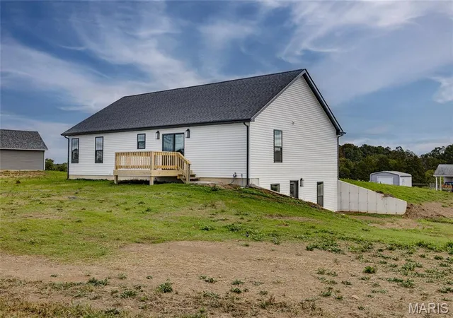 Photo 2 of Single family home for sale at 2921 Christina Ct, Farmington, MO 63640 | MLS# MIS26061250 | Listing updated on 2026-10-01