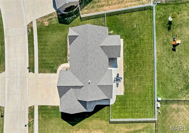 Photo 2 of Single family home for sale at 713 Galveston Ct, Moscow Mills, MO 63362 | MLS# MIS26061256 | Listing updated on 2026-10-06