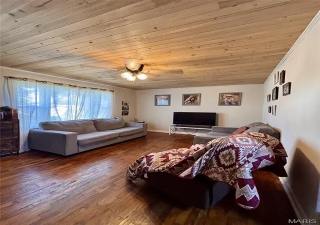 Photo 2 of Single family home for sale at 905 Maple St, Doniphan, MO 63935 | MLS# MIS26061267 | Listing updated on 2026-09-23