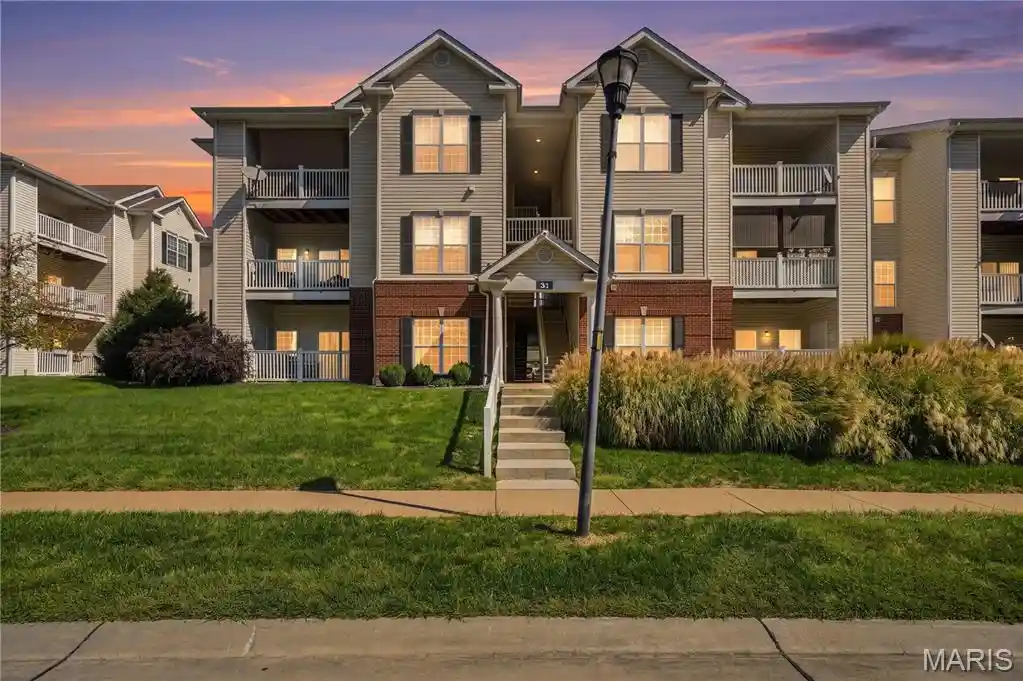 Listing Photo 29 - Condo for sale in 31 Kassebaum Ln located at 31 Kassebaum Ln, Mehlville, MO 63129 - Unit #107