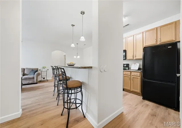 Photo 3 of Sale Pending at 31 Kassebaum Ln #107, Saint Louis, MO 63129 | MLS# MIS26061273 | Listing updated on 2026-10-04