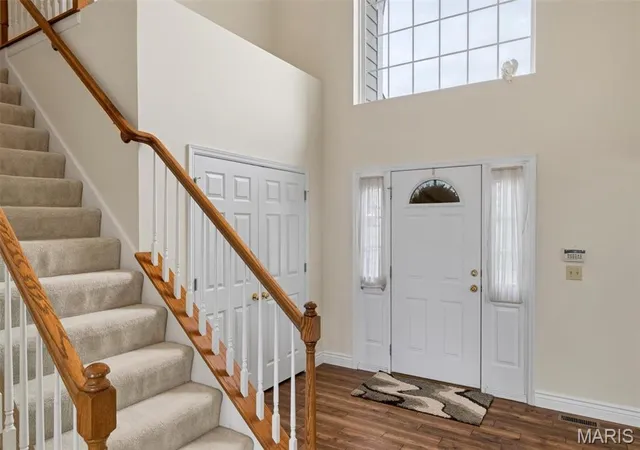Photo 3 of Single family home for sale at 16652 Benton Taylor Dr, Chesterfield, MO 63005 | MLS# MIS26061277 | Listing updated on 2026-10-04