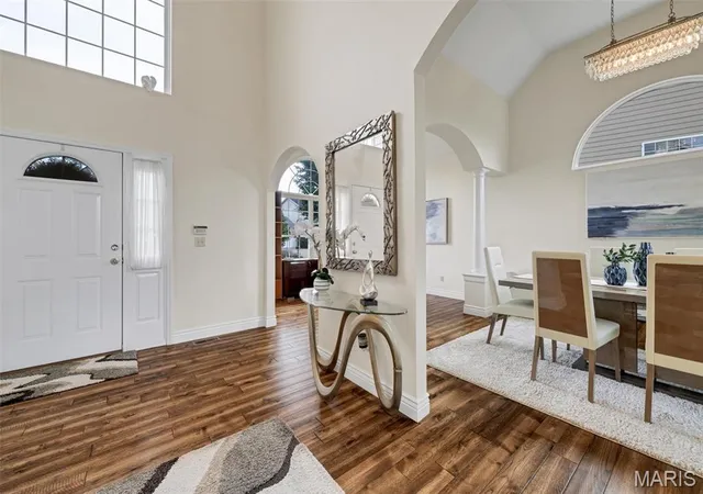 Photo 4 of Single family home for sale at 16652 Benton Taylor Dr, Chesterfield, MO 63005 | MLS# MIS26061277 | Listing updated on 2026-10-04