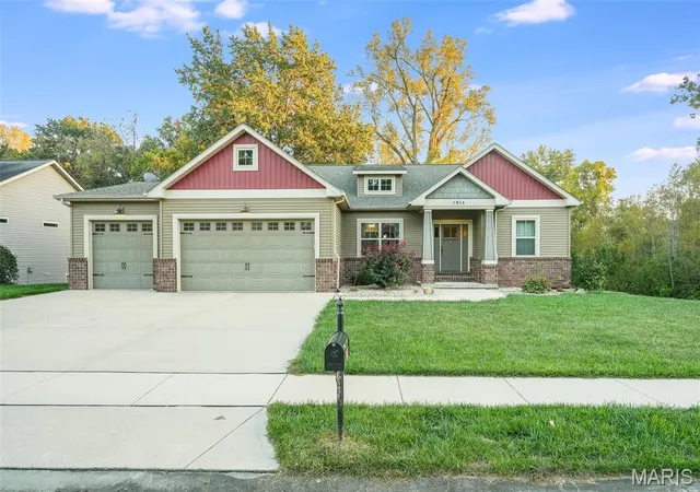 Photo 1 of Single family home for sale at 8914 Wheat Dr, Troy, IL 62294 | MLS# MIS26061279 | Listing updated on 2026-10-08