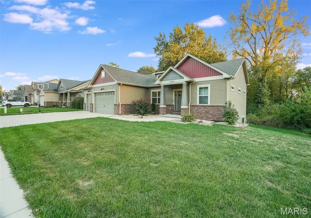 Photo 3 of Single family home for sale at 8914 Wheat Dr, Troy, IL 62294 | MLS# MIS26061279 | Listing updated on 2026-10-08