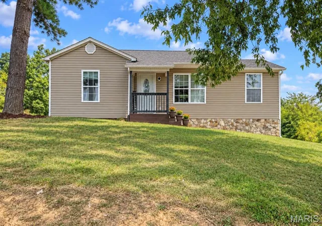 Photo 1 of Single family home for sale at 1382 Pcr 500, Perryville, MO 63775 | MLS# MIS26061286 | Listing updated on 2026-09-30