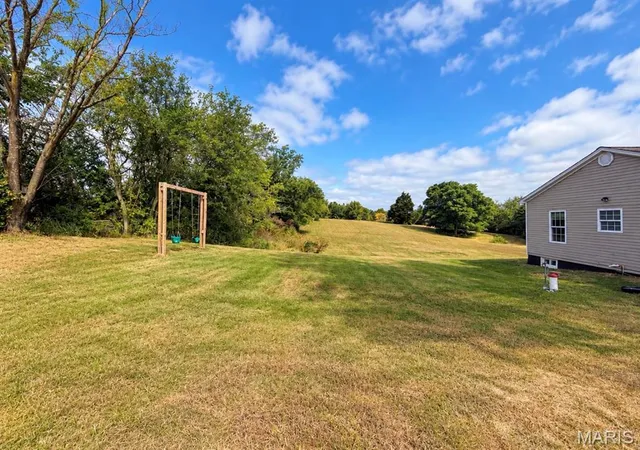 Photo 3 of Single family home for sale at 1382 Pcr 500, Perryville, MO 63775 | MLS# MIS26061286 | Listing updated on 2026-09-30