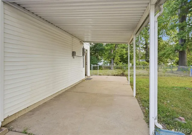 Photo 1 of Single family home for sale at 1329 Dominica Dr, Saint Louis, MO 63138 | MLS# MIS26061295 | Listing updated on 2026-09-23