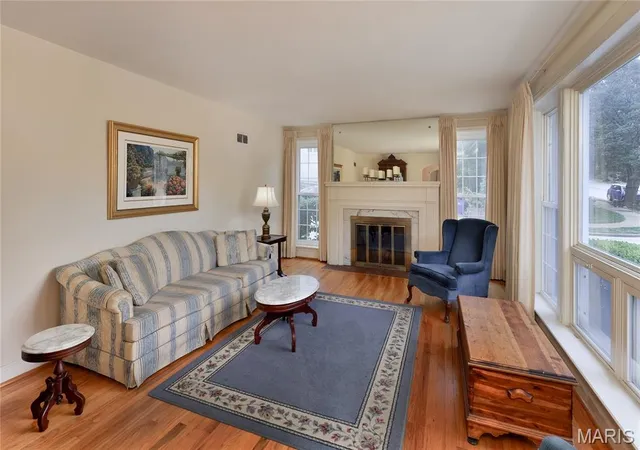 Photo 2 of Single family home for sale at 7932 Lafon Pl, Saint Louis, MO 63130 | MLS# MIS26061311 | Listing updated on 2026-10-08