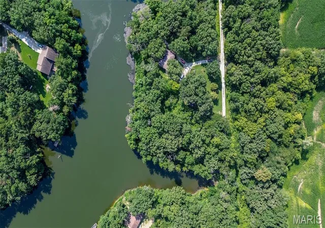 Photo 3 of Land for sale at 0 Crystal Lake Cvs, Brighton, IL 62012 | MLS# MIS26061312 | Listing updated on 2026-09-22