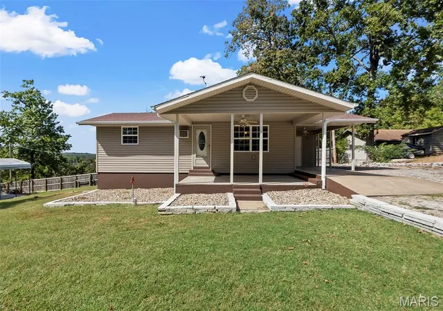 Photo 1 of Sale Pending at 44 Hopi Ln, Perryville, MO 63775 | MLS# MIS26061313 | Listing updated on 2026-10-05