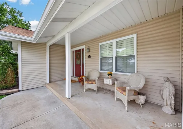 Photo 2 of Single family home for sale at 1630 Sundowner Dr, Saint Charles, MO 63303 | MLS# MIS26061318 | Listing updated on 2026-10-02