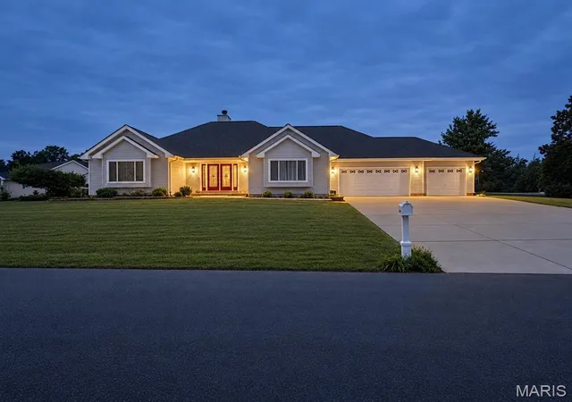 Photo 1 of Single family home for sale at 10803 Mahogany Dr, Foristell, MO 63348 | MLS# MIS26061322 | Listing updated on 2026-10-05