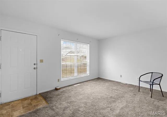 Photo 4 of Sale Pending at 3555 High Dr, Saint Ann, MO 63074 | MLS# MIS26061323 | Listing updated on 2026-09-28