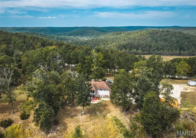 Photo 3 of House for sale at 54584 Highway 21, Ellington, MO 63638 | MLS# MIS26061331 | Listing updated on 2026-10-08