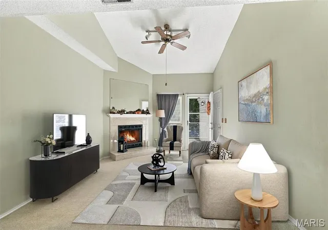Photo 3 of Condo for sale at 3630 Cypress Crk Dr, Florissant, MO 63031 | MLS# MIS26061342 | Listing updated on 2026-10-06